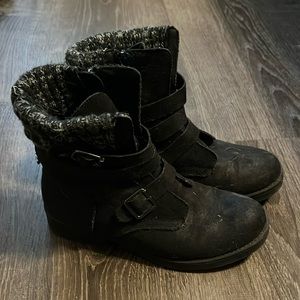 Black Candies boots with zipper and buckles.  Size 8.5